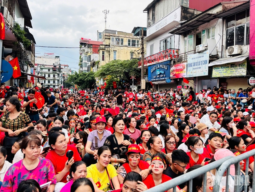 View - 	Hơn 40.000 người tham gia sơ duyệt diễu binh, diễu hành tại Ba Đình